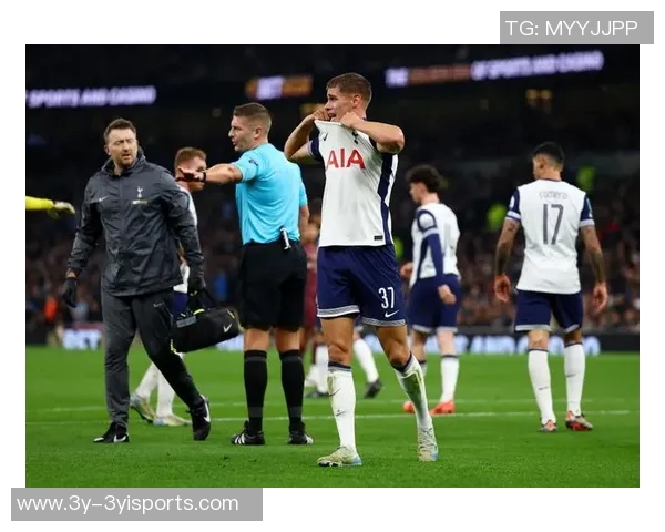 热刺对范德芬表现满意拟加薪续约以留住核心球员